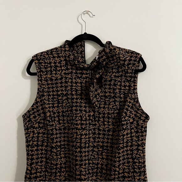 Calvin Klein Jacquard knee- length sheath dress - Picture 3 of 3